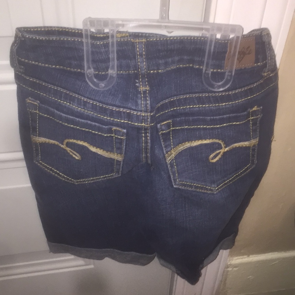 Shorts - Picture 2 of 2